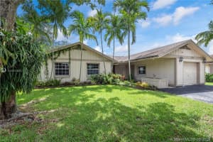2171 Nova Village Dr, Davie, FL 33317, Sold 10/02/20