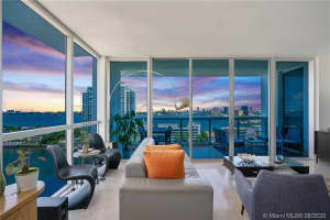 Office, 7929 West Dr, North Bay Village, FL 33141, Sold 01/15/21