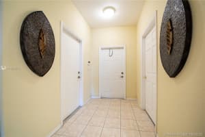 7420 S Aragon Blvd, Sunrise, FL 33313, Sold 10/05/20