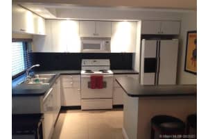 4718 SW 67th Ave APT B5, Miami, FL 33155, Sold 10/16/20
