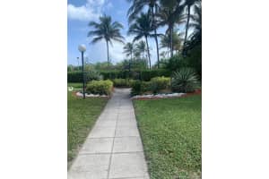 1621 Collins Ave, Miami Beach, FL 33139, Sold 10/01/21