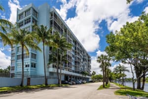16850 S Glades Dr #4k, North Miami Beach, FL 33162, Sold 12/23/20