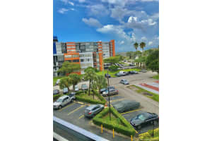 16850 S Glades Dr #4k, North Miami Beach, FL 33162, Sold 12/23/20