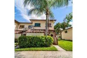 8929 Springtree Lakes Dr, Sunrise, FL 33351, Sold 09/14/20