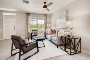 481 NE 6th Pl, Homestead, FL 33035, Sold 11/30/20