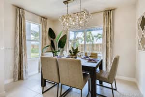 481 NE 6th Pl, Homestead, FL 33035, Sold 11/30/20