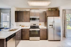 481 NE 6th Pl, Homestead, FL 33035, Sold 11/30/20