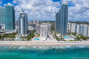 3505 S Ocean Dr, Hollywood, FL 33019, Sold 04/05/21