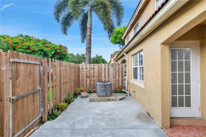 6847 SW 158th Ct, Miami, FL 33193, Sold 09/30/20