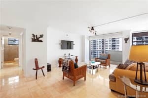 5757 Collins Ave # 305, Miami Beach, FL 33140, Sold 12/15/20