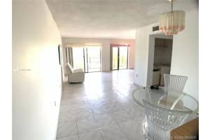 6445 Indian Creek Dr B6, Miami Beach, FL 33141, Sold 11/03/20