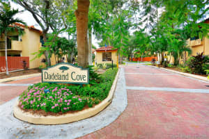 10080 SW 77th Ct, Miami, FL 33156, Sold 10/01/20