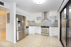 10080 SW 77th Ct, Miami, FL 33156, Sold 10/01/20