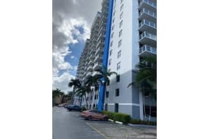 5077 NW 7th St, Miami, FL 33126, Sold 05/28/21