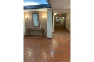 9735 NW 52nd St, Doral, FL 33178, Sold 04/23/21