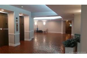 9735 NW 52nd St, Doral, FL 33178, Sold 04/23/21