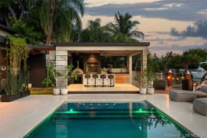 1920 NE 119th Rd, North Miami, FL 33181, Sold 01/05/21