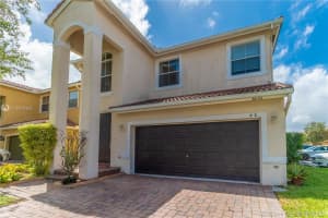 3832 SW 49th Ct, Fort Lauderdale, FL 33312, Sold 11/20/20