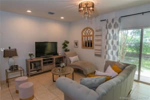 8314 Santa Monica Ave, Tamarac, FL 33321, Sold 11/04/20