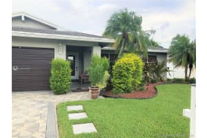 9735 NW 83rd St, Tamarac, FL 33321, Sold 10/09/20