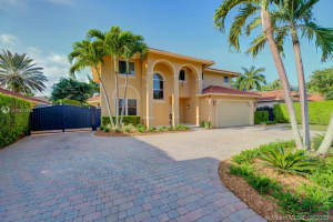 15810 SW 99th Terrace, Miami, FL 33196, Sold 12/01/20