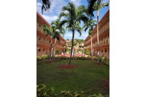 4655 Palm Ave, Hialeah, FL 33012, Sold 10/23/20