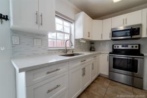 19373 NW 90th Ct, Hialeah, FL 33018, Sold 10/29/20