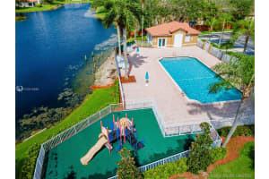 16201 Emerald Cove Rd, Weston, FL 33331, Sold 10/19/20