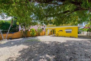 276 S Coconut Palm Blvd, Tavernier, FL 33070, Sold 10/23/20