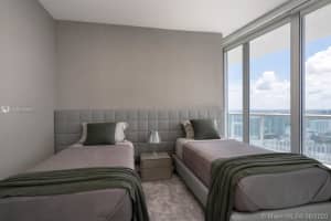 17121 Collins Ave, Sunny Isles Beach, FL 33160, Sold 01/19/21
