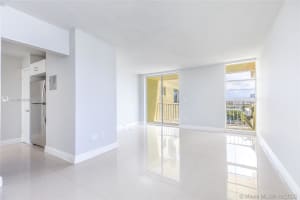 8001 Crespi Blvd #5d, Miami, FL 33141, Sold 11/03/20