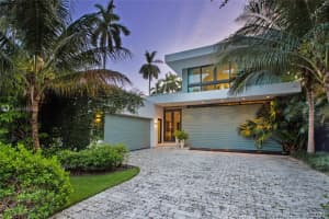 2300 Sunset Dr, Miami Beach, FL 33140, Sold 11/18/20