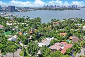 2300 Sunset Dr, Miami Beach, FL 33140, Sold 11/18/20