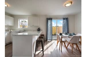 566 SW 2nd Pl, Homestead, FL 33034, Sold 08/31/20
