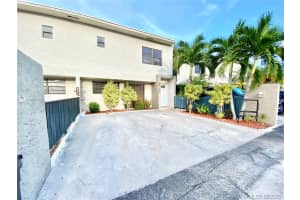8528 NW 8th St, Miami, FL 33126, Sold 09/29/20