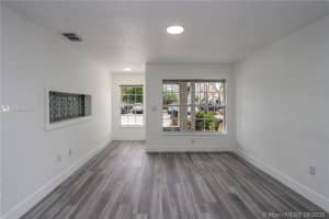 2381 SW 83rd Ave, Miramar, FL 33025, Sold 12/09/20