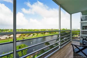 16850 S Glades Dr #6a, North Miami Beach, FL 33162, Sold 12/02/20
