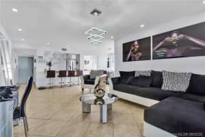 16850 S Glades Dr #6a, North Miami Beach, FL 33162, Sold 12/02/20