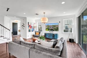 5217 Kingfisher Wy, Davie, FL 33314, Sold 10/30/20