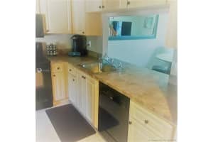 446 Westree Ln, Plantation, FL 33324, Sold 10/15/20