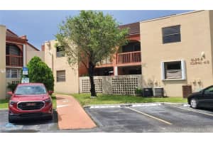 10241 NW 9th St Cir, Miami, FL 33172, Sold 10/20/20