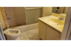 10241 NW 9th St Cir, Miami, FL 33172, Sold 10/20/20