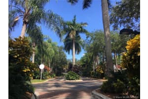 10983 SW 75th St, Miami, FL 33173, Sold 09/24/20