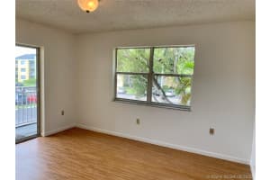 8560 SW 212th St, Cutler Bay, FL 33189, Sold 10/08/20