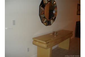 8620 SW 79th Pl, Miami, FL 33143, Sold 02/26/21