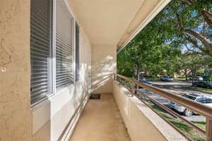 921 Lyons Rd, Coconut Creek, FL 33063, Sold 10/06/20