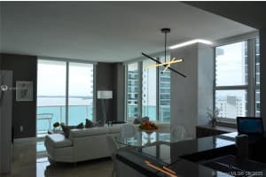 186 SE 12th Terrace, Miami, FL 33131, Sold 09/18/20