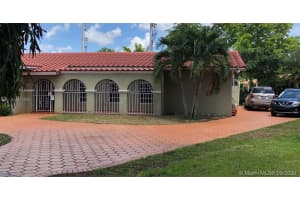 16511 Stonehaven Rd, Hialeah, FL 33014, Sold 12/01/20