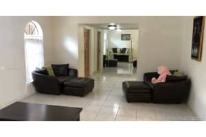 16511 Stonehaven Rd, Hialeah, FL 33014, Sold 12/01/20