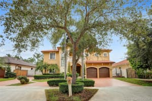 9062 NW 177th Terrace, Hialeah, FL 33018, Sold 10/07/20